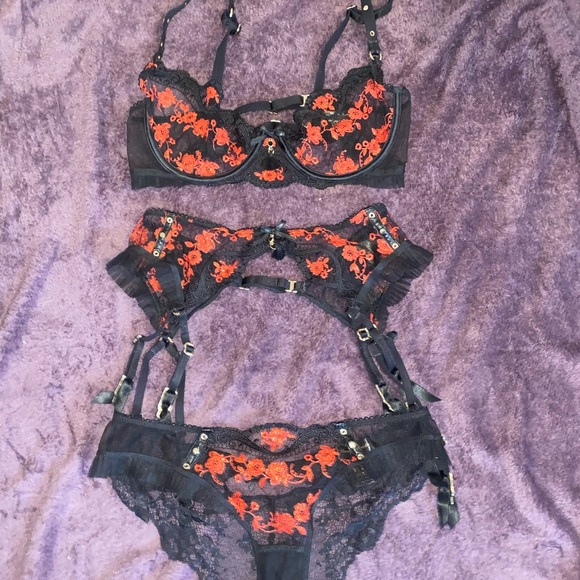 Frida 3pc set BNWOT - Picture 8 of 8